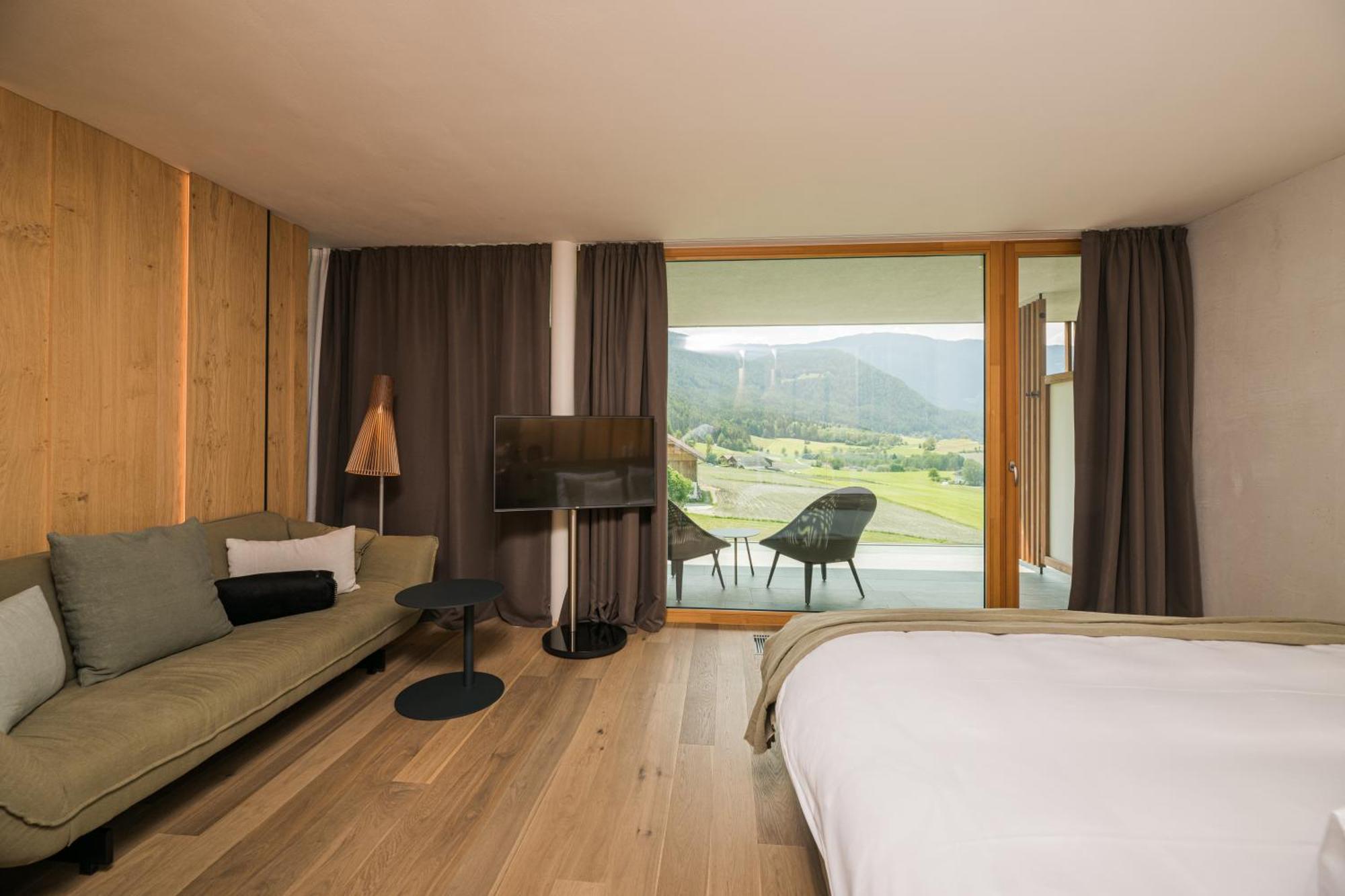 Hotel Winkler Sport & Spa Resort San Lorenzo di Sebato Exterior foto