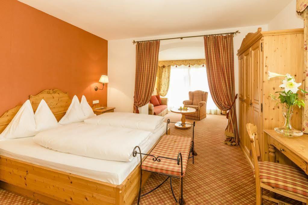 Hotel Winkler Sport & Spa Resort San Lorenzo di Sebato Exterior foto